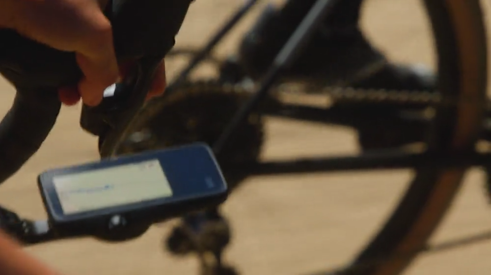 coros dura bike computer video
